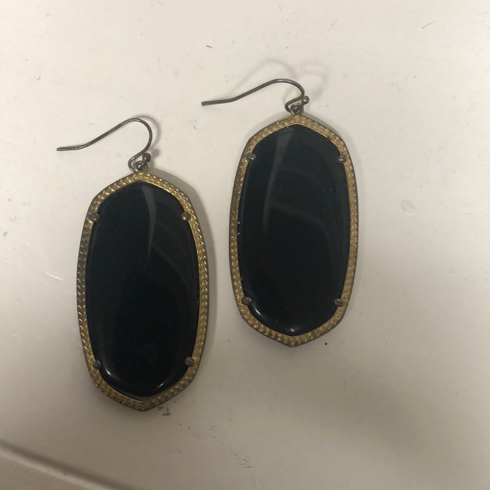 Kendra Scott black earrings